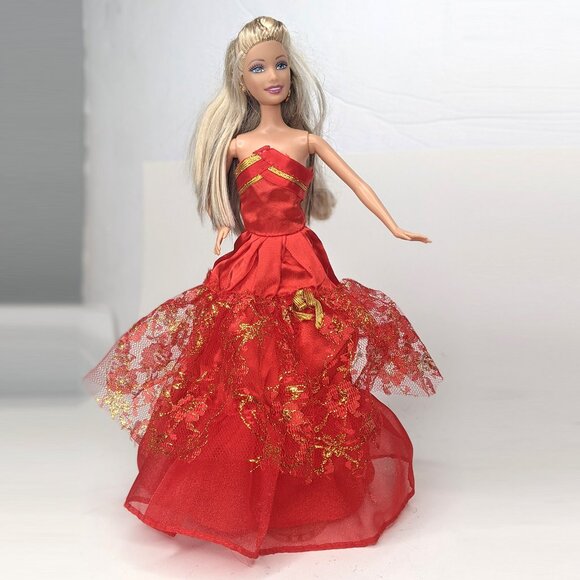 Vintage Barbie Doll Evening Ball Gown Red Gold Lace Dress Classic - Picture 9 of 9